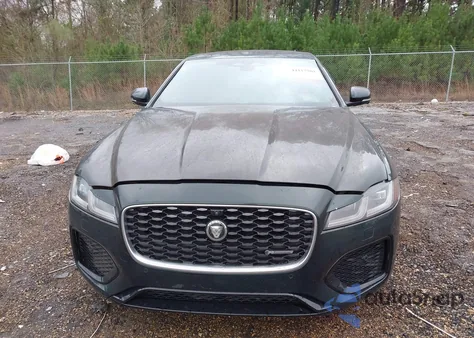 2024 Jaguar Xf R-Dynamic Se P250 Awd Automatic z USA, uszkodzony, nr VIN SAJBL4GX0RCY93679